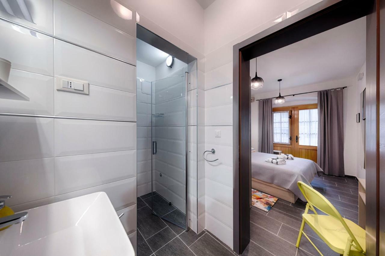 En Suite Room Demaria Komiža Εξωτερικό φωτογραφία